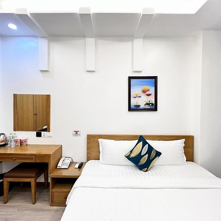 Sao Mai Hotel Ho Chi Minh City Exterior photo